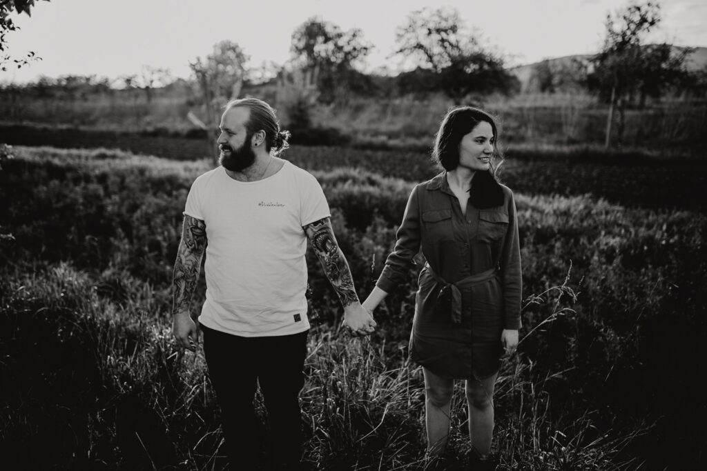 Pärchen Fotoshooting Frankfurt im Sonnenuntergang